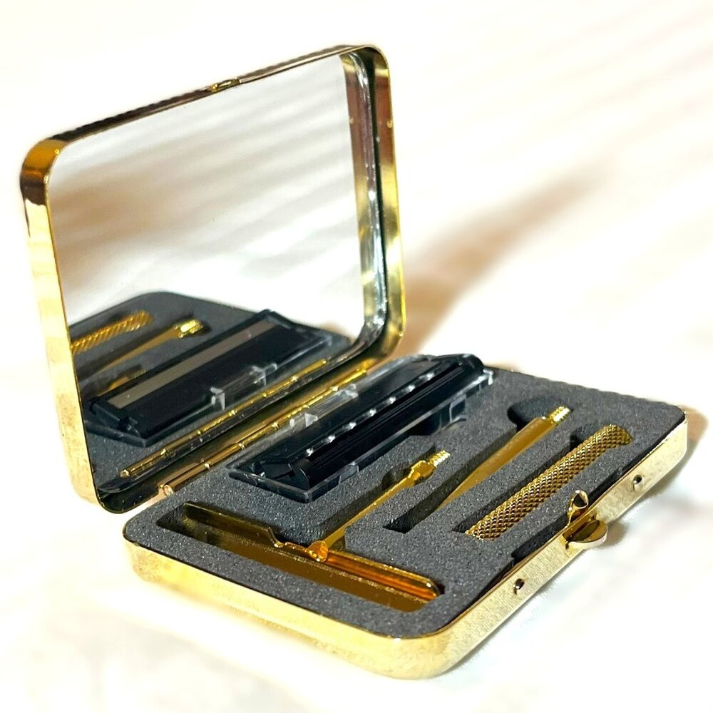 Smythson gold-plated men's travel razor